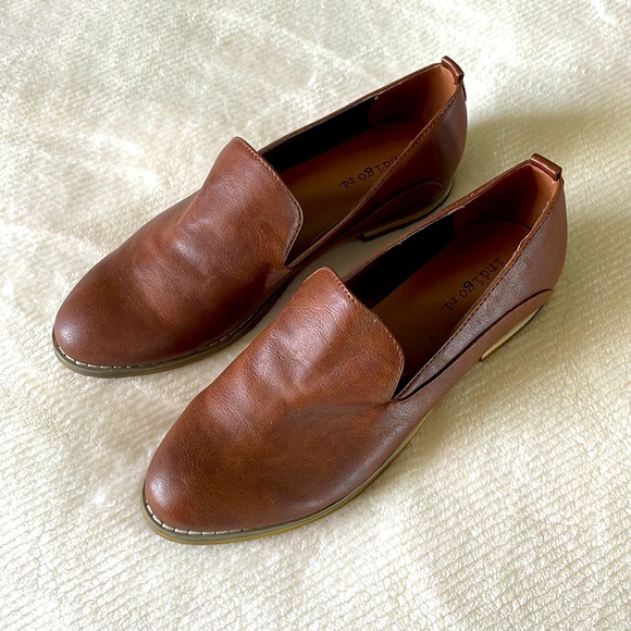 Brown Flats/Loafers - Picture 1 of 7